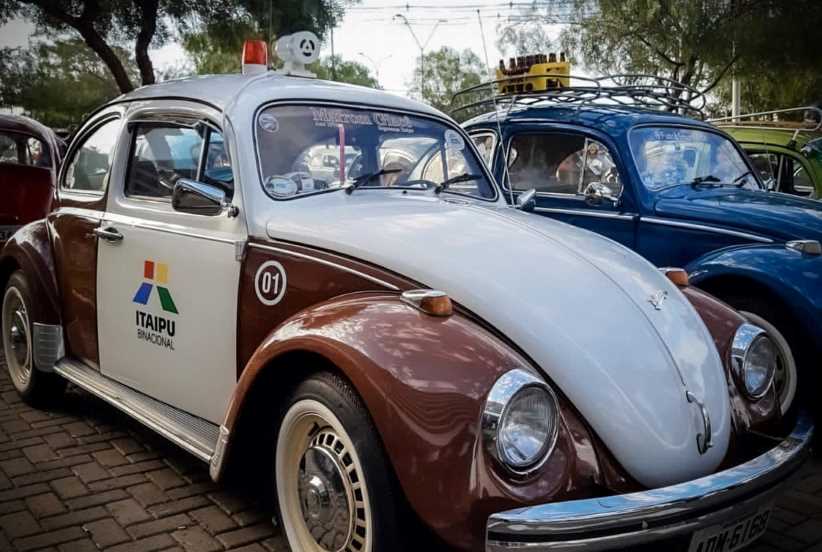 Shopping em Foz celebra o clássico e simpático Fusca