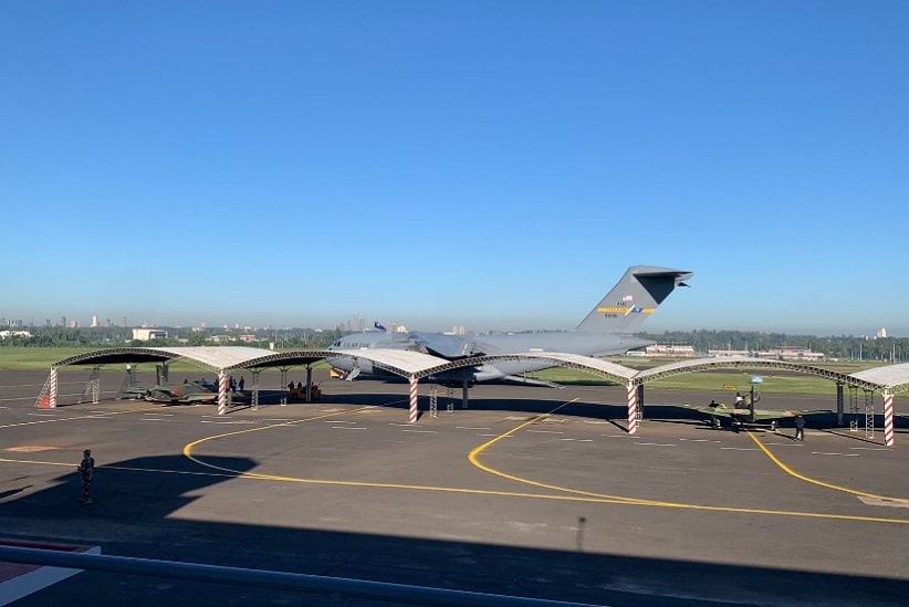 Chegada do Boeing C-17 Globemaster ao Aeroporto Interancional Silvio Pettirossi. Imagem: Gentileza/Rádio Nacional do Paraguai