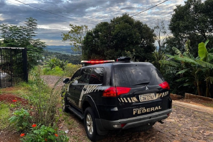 Viatura da PF durante cumprimento de mandado da Operação Zéfiro. Imagem: Gentileza/Polícia Federal