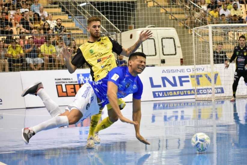 Foz Cataratas não conseguiu balançar a rede contra o rival catarinense. Imagem: Paulo Sauer/LNF/Jaraguá Futsal