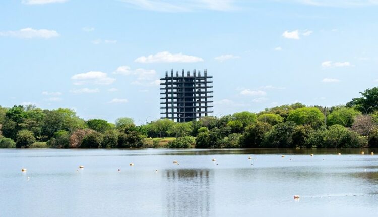 À época da suspensão dos trabalhos, estrutura estava com 42% de conclusão. Foto: Sara Cheida/Itaipu Binacional