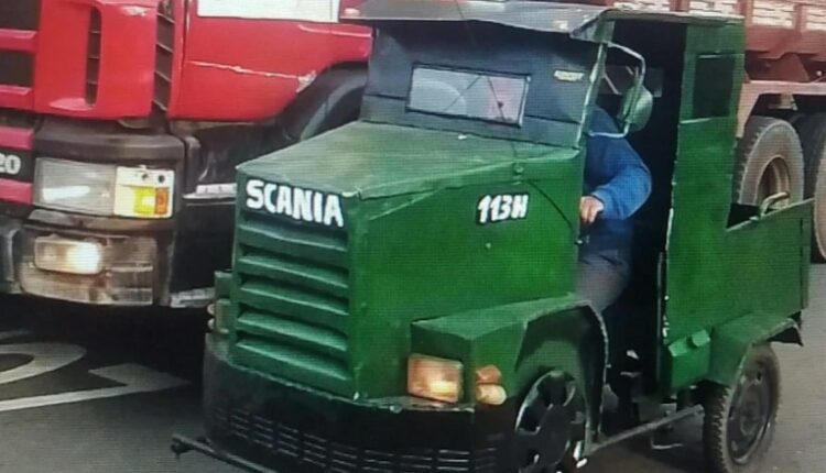 Já imaginou dar de cara com o Scania'i em um rolê no Paraguai? Foto: Gentileza/Ever Verza