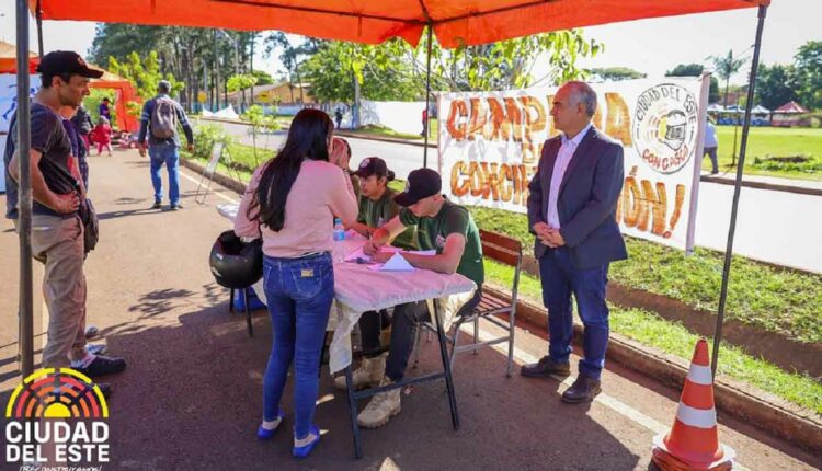 Ações têm caráter de orientação aos abordados, que serão multados apenas em caso de reincidência. Foto: Gentileza/Prefeitura de Ciudad del Este