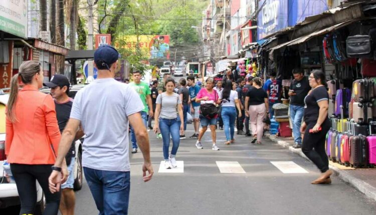 Objetivo é facilitar o deslocamento dos consumidores durante os dias da liquidação. Foto: Gentileza/Prefeitura de Ciudad del Este