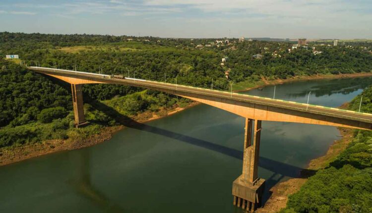 Conectividade é uma das barreiras à integração turística entre os países do Mercosul. Foto: Marcos Labanca/H2FOZ