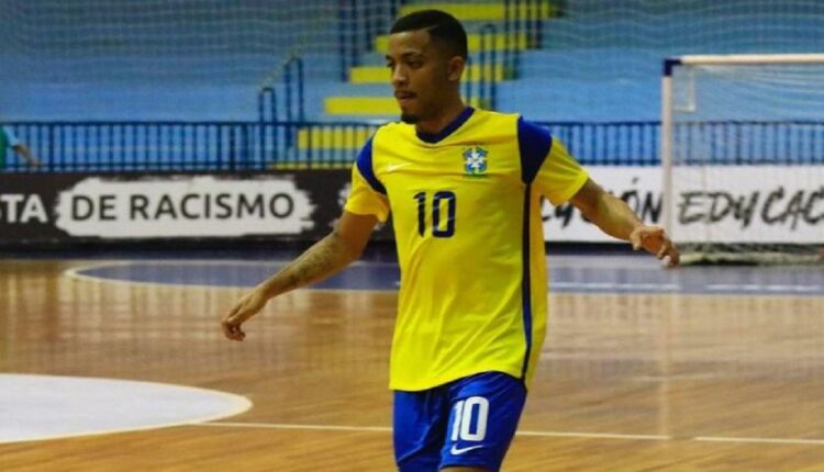 Thiaguinho esteve na equipe que disputou a Conmebol Liga Evolução, em novembro, em Foz do Iguaçu. Foto: Gentileza/CBF Futsal (Arquivo)