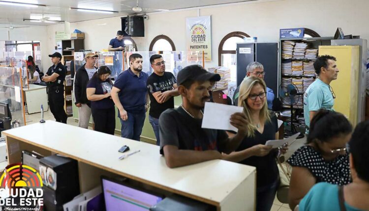 Em Ciudad del Este, o pedido é feito na sede da prefeitura, área central da cidade. Foto: Gentileza/Prefeitura de Ciudad del Este