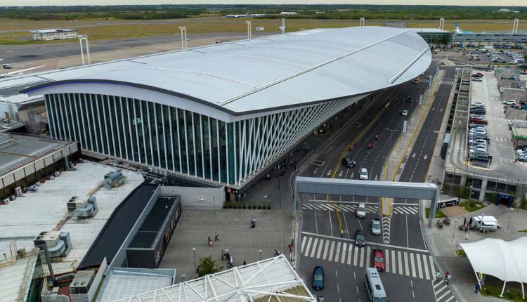 Aeronave retornou ao Aeroporto Internacional de Ezeiza. Foto: Gentileza/Argentina.gob.ar