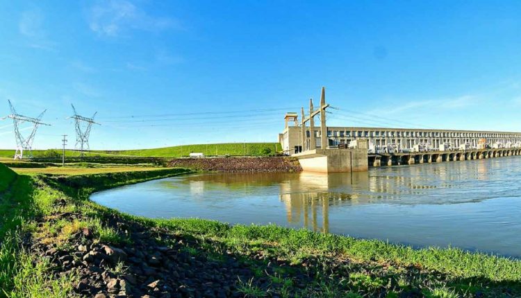 Binacional Paraguai/Argentina fica cerca de quatrocentos quilômetros abaixo da usina de Itaipu. Foto: Gentileza/Yacyretá Paraguai