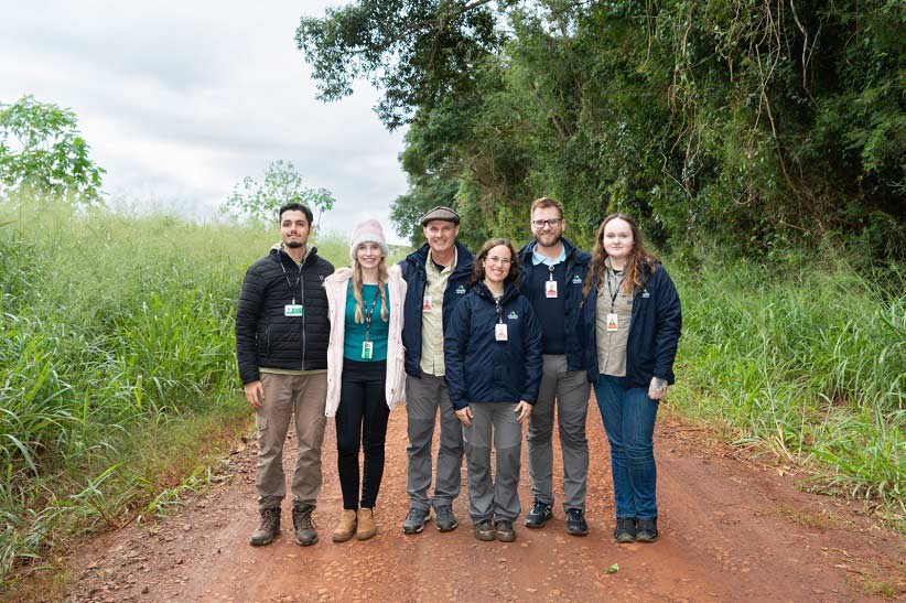 Equipe que participou do procedimento. Foto: Sara Cheida/Itaipu Binacional