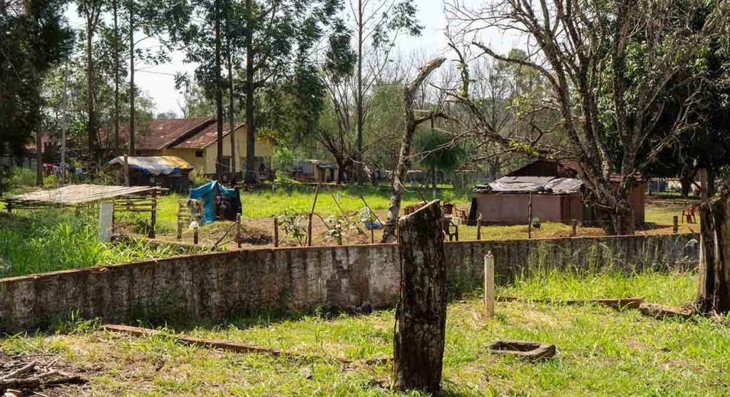 Área ocupada por índios em Foz 