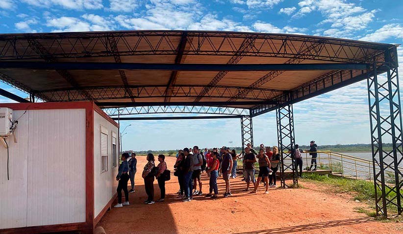 Posto de controle fronteiriço paraguaio fica na margem do Rio Paraguai, à saída do cais. Foto: Gentileza/DNM