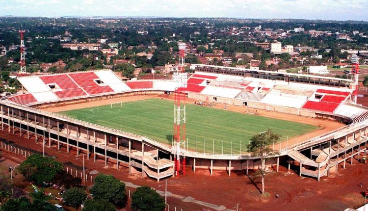 Estádio do Club Atlético 3 de Febrero foi ampliado e modernizado para a Copa América no Paraguai. Foto: Edgar Andino/Wikimedia Commons