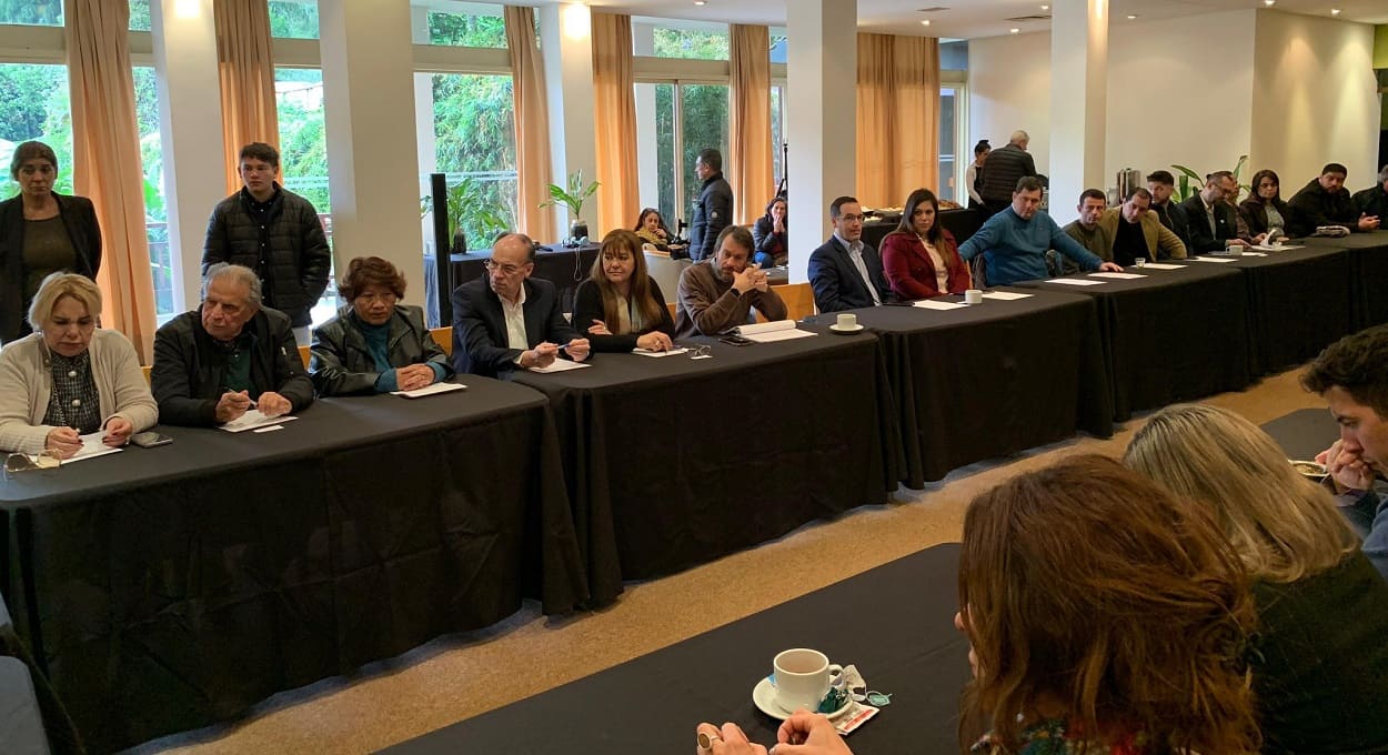 Panorama da reunião itinerante em Puerto Iguazú. Foto: Gentileza/Assessoria de Martín Goerling