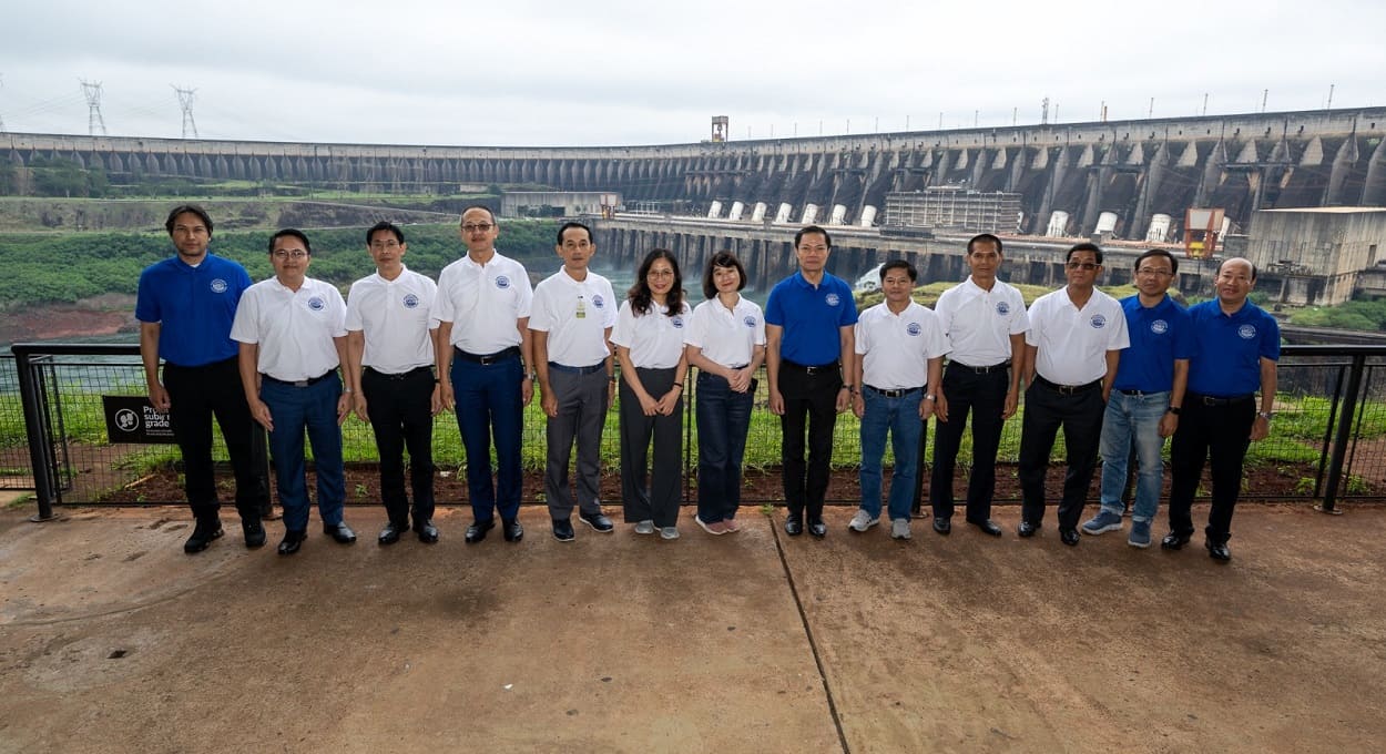 Grupo fez visita técnica e conheceu iniciativas desenvolvidas pela usina. Foto: William Brisida/Itaipu Binacional