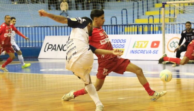 Dos jogos que restam, dois serão no Ginásio Costa Cavalcanti, contra rivais diretos (Marreco e Corinthians). Foto: Abel da Banca