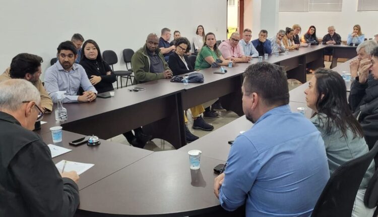 Panorama da reunião dessa quinta-feira (15). Foto: Elaine Rodinski Mota Falcão