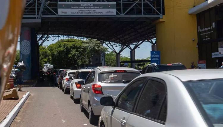 Com a decisão paraguaia, turistas das nacionalidades em questão não precisarão de visto em nenhum dos países da região. Foto: Marcos Labanca/H2FOZ