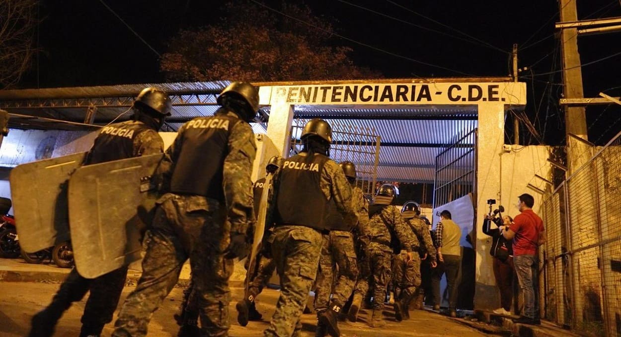 Procedimento teve início por volta das 4h30 (hora paraguaia). Foto: Gentileza/Ministério da Justiça do Paraguai