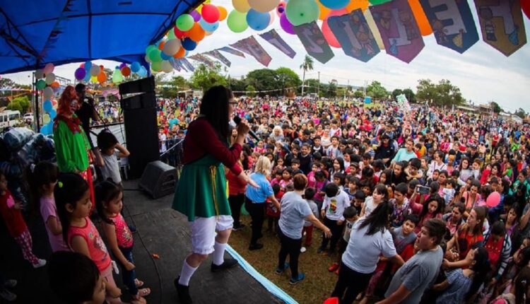 Panorama da festa do ano passado na Plaza de los Niños. Foto: Gentileza/Prefeitura de Puerto Iguazú