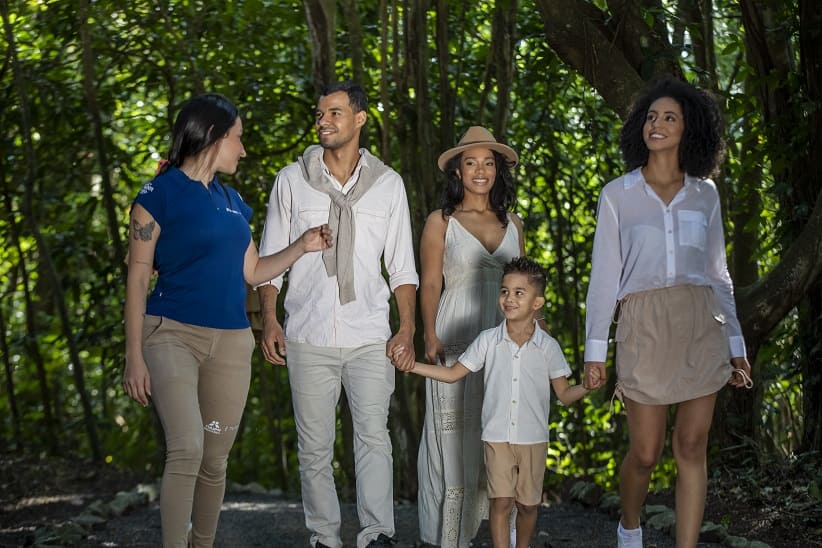 Visitas guiadas contam com o acompanhamento de monitores especializados. Foto: Divulgação/Turismo Itaipu