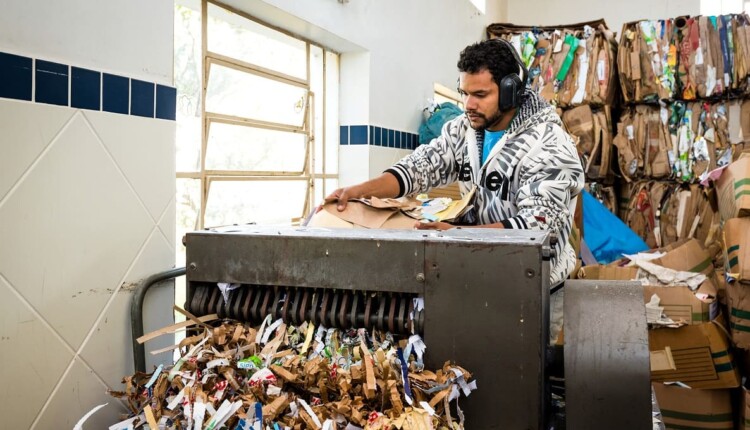 Mensalmente, são gerados entre 3,6 mil e 4,7 mil quilos de resíduos recicláveis em Itaipu. Foto: Rubens Fraulini/Itaipu Binacional