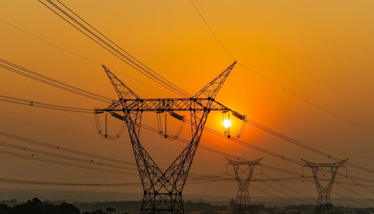 Transmissão utilizará a mesma infraestrutura criada para escoar a energia de Itaipu. Foto: Marcos Labanca/H2FOZ