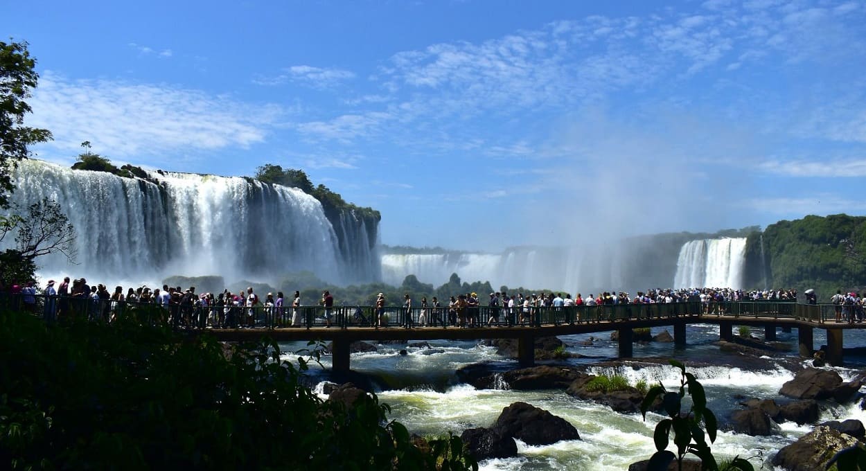 Número de visitantes no fim de semana de Dia das Crianças superou as expectativas no Parque Nacional do Iguaçu. Foto: Bruna Nieradka/Urbia Cataratas