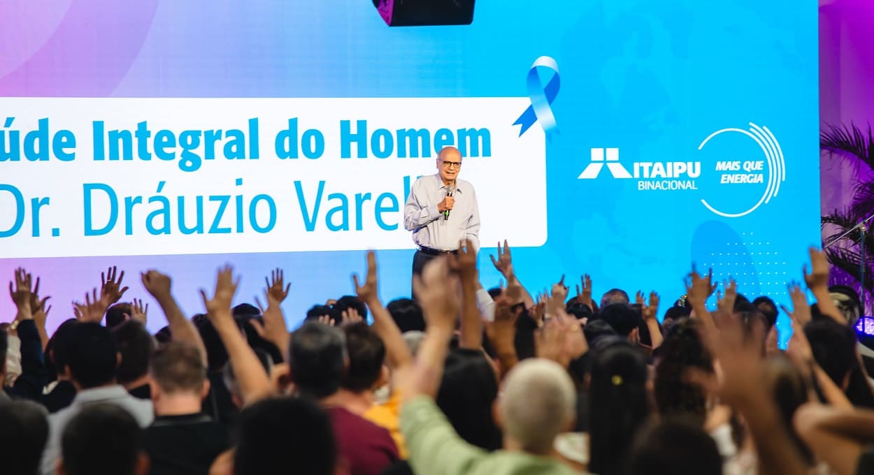 Palestra foi aberta ao público de Foz do Iguaçu e região, com convites solicitados na internet. Foto: Alex Garcia/Itaipu Binacional