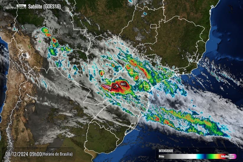 Imagem do satélite GOES16, mostrando grandes áreas de instabilidade.