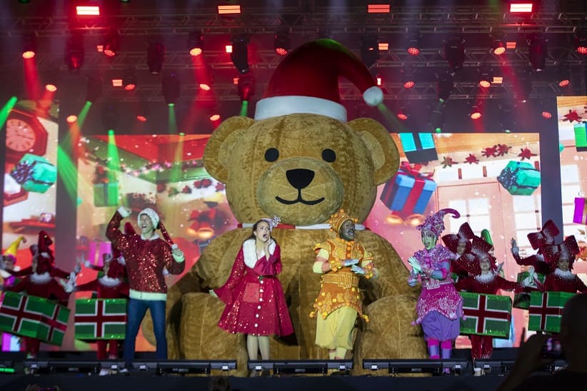 Chegada do Papai Noel foi precedida pela história de Luli. 