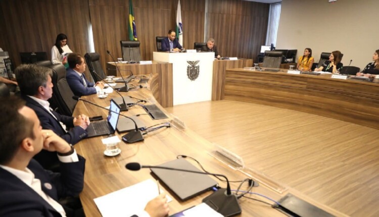 Comissões da Assembleia Legislativa fazem o trabalho que antecede a apreciação em plenário.