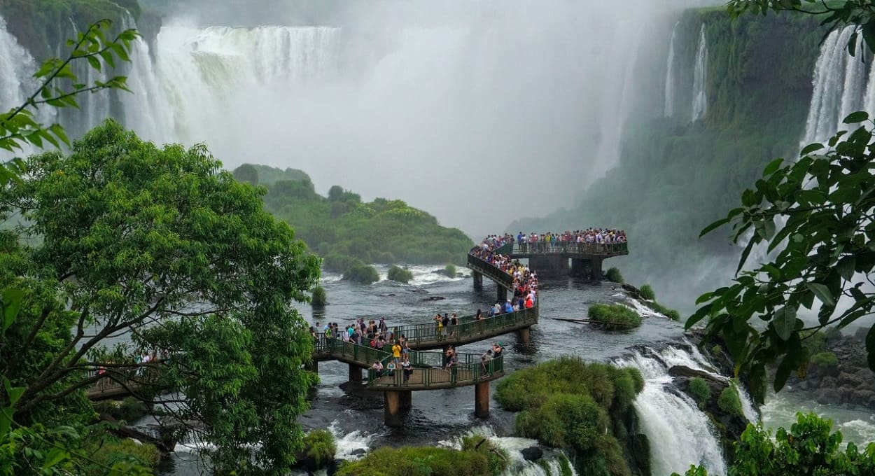 Unidade que abriga as Cataratas é o atrativo mais visitado do lado brasileiro da fronteira.