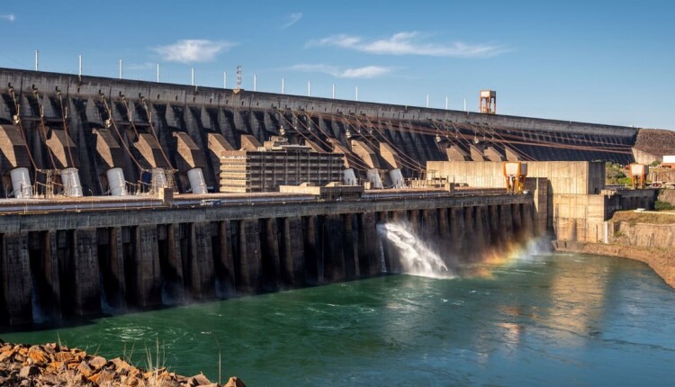 Polêmica gira em torno da “Conta de Comercialização da Itaipu”, regulada pela Aneel.