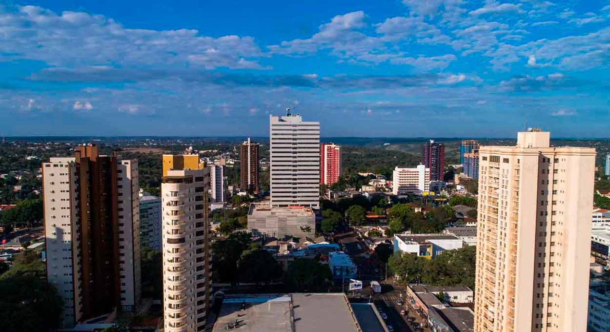 Prédios em Foz do Iguaçu