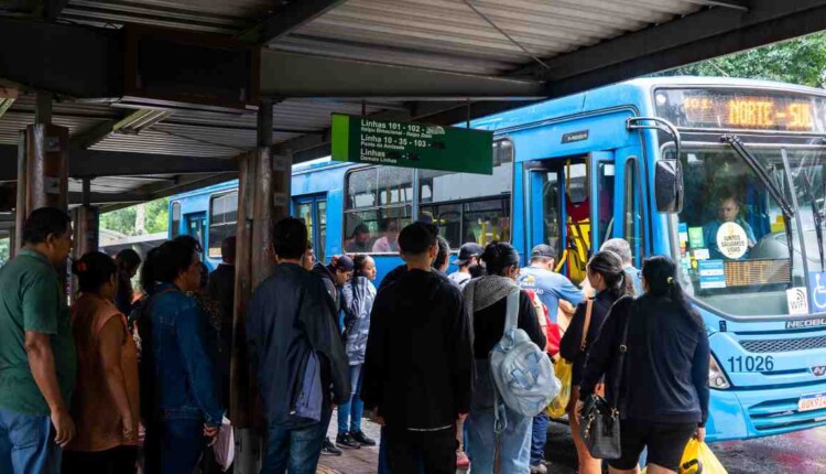 transporte-coletivo-estarfi-servicos-fim-de-ano