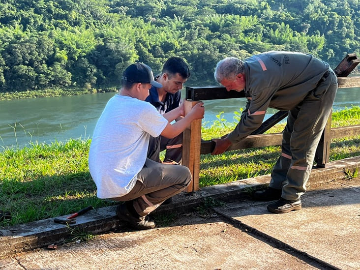 Poder público local pede que a população colabore com a preservação das estruturas da Costanera.