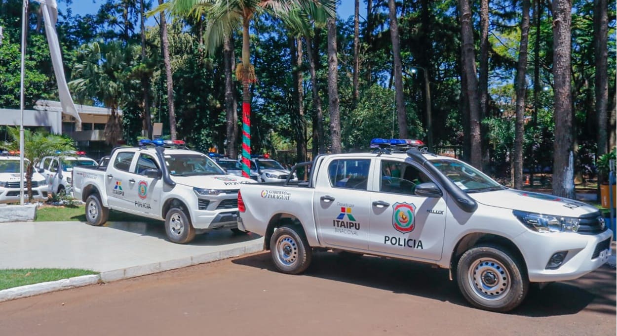 No final de dezembro, o governo do Paraguai entregou novas viaturas policiais na região de Ciudad del Este.