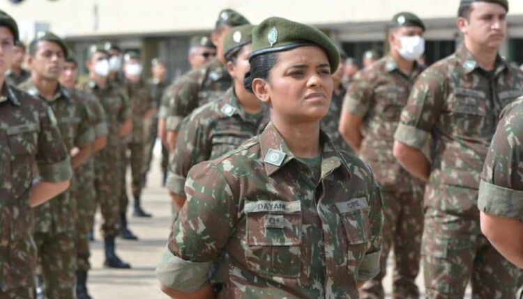 Alistamento militar abre abre 1.465 vagas para mulheres nas Forças Armadas