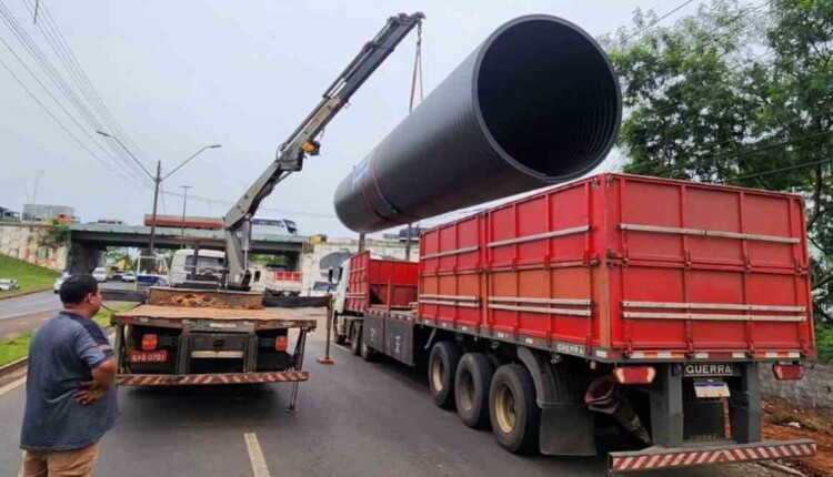 avenida-jk-bloqueio-drenagem