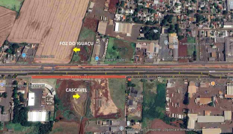 Rua paralela à BR-277 é interditada para obra da Perimetral