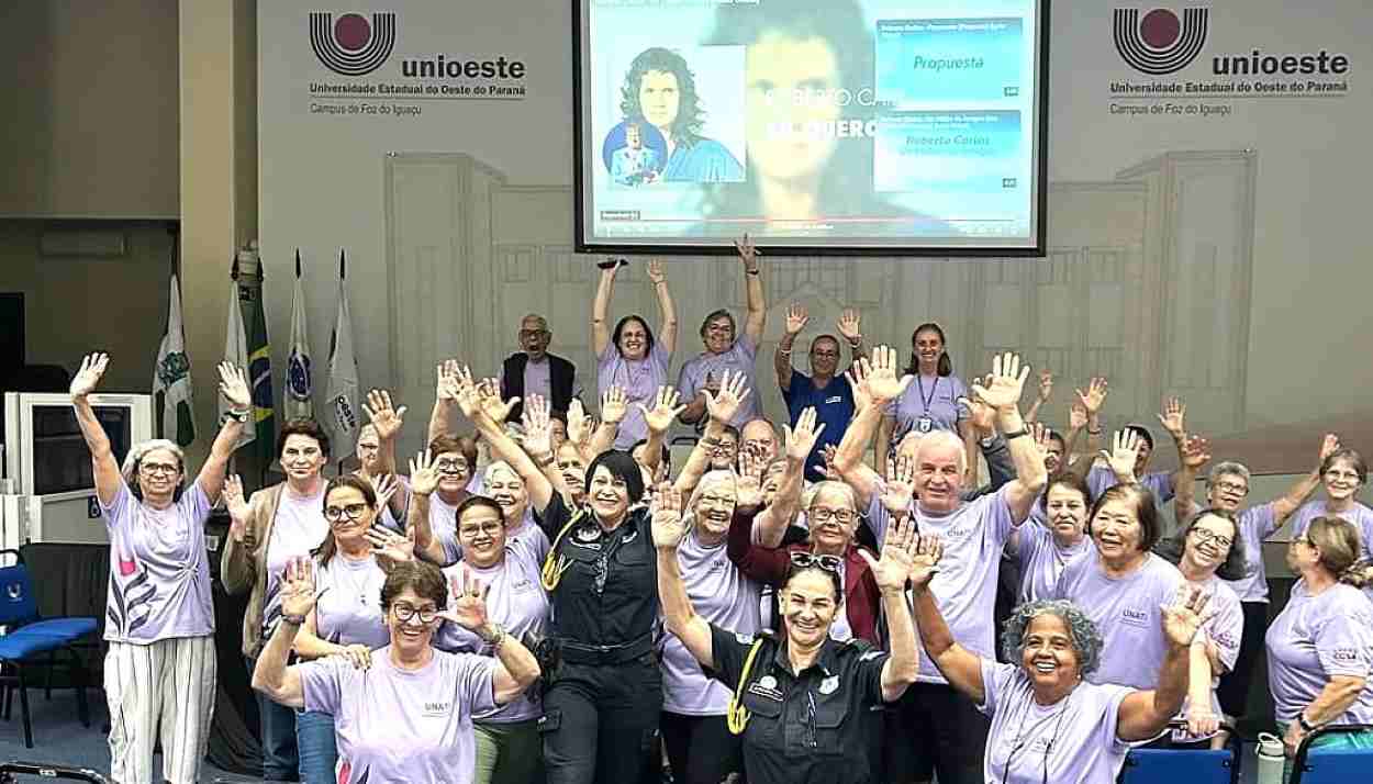 Universidade Aberta à Terceira Idade abre inscrições em Foz do Iguaçu