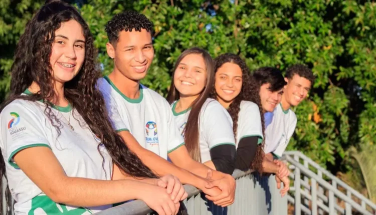 Desde 2006, mais de dois mil jovens já foram capacitados pelo Trilha Jovem em Foz do Iguaçu.