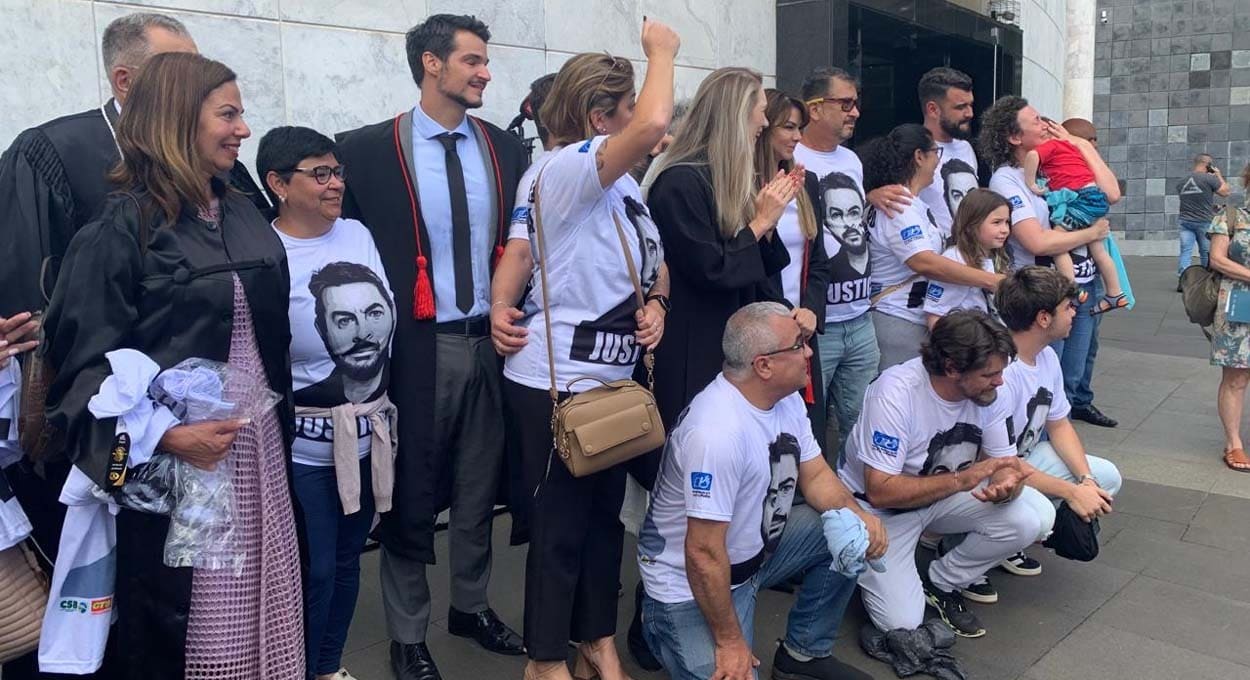 Familiares e amigos de Marcelo Arruda celebraram a condenação de Jorge Guaranho.