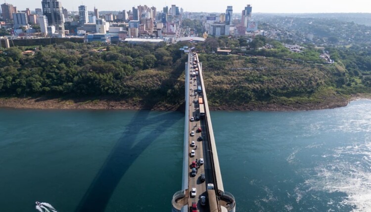 Ameaça dos organizadores é de concentração nas cabeceiras da Ponte da Amizade a partir das 6h.