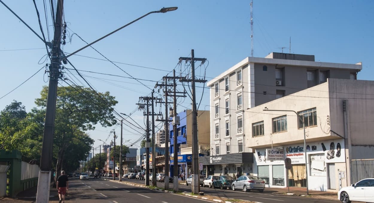 Nos meses de verão, devido ao calor, Foz do Iguaçu é uma das cidades que mais consomem energia no Paraná.