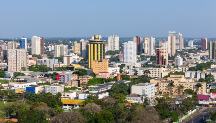 Foz do Iguaçu tem um dos maiores parques hoteleiros do Brasil, com opções para todos os bolsos.