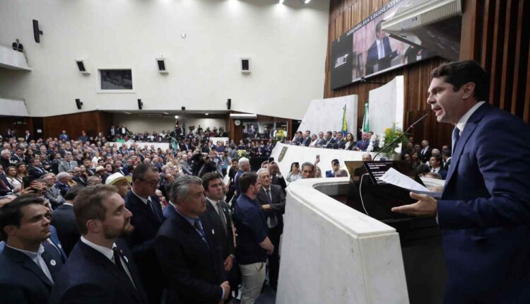 Alexandre Curi assume a presidência da ALEP e enfoca inovação, economia e diálogo