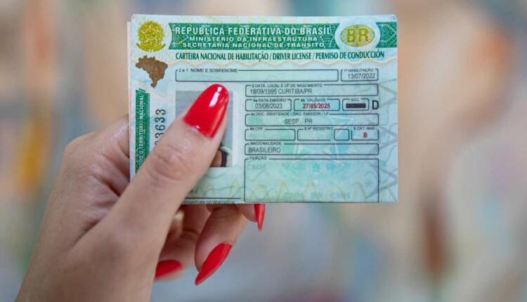 Paraná adotará CNH Social para emitir carteira de motorista gratuita